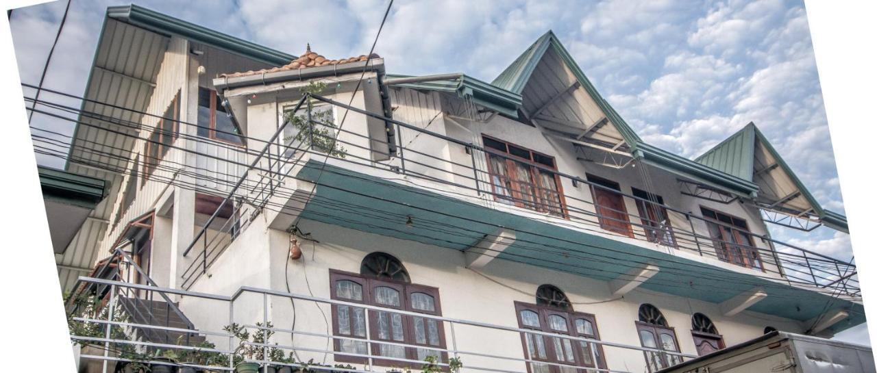 Dream Hill Homestay Nuwara Eliya Esterno foto