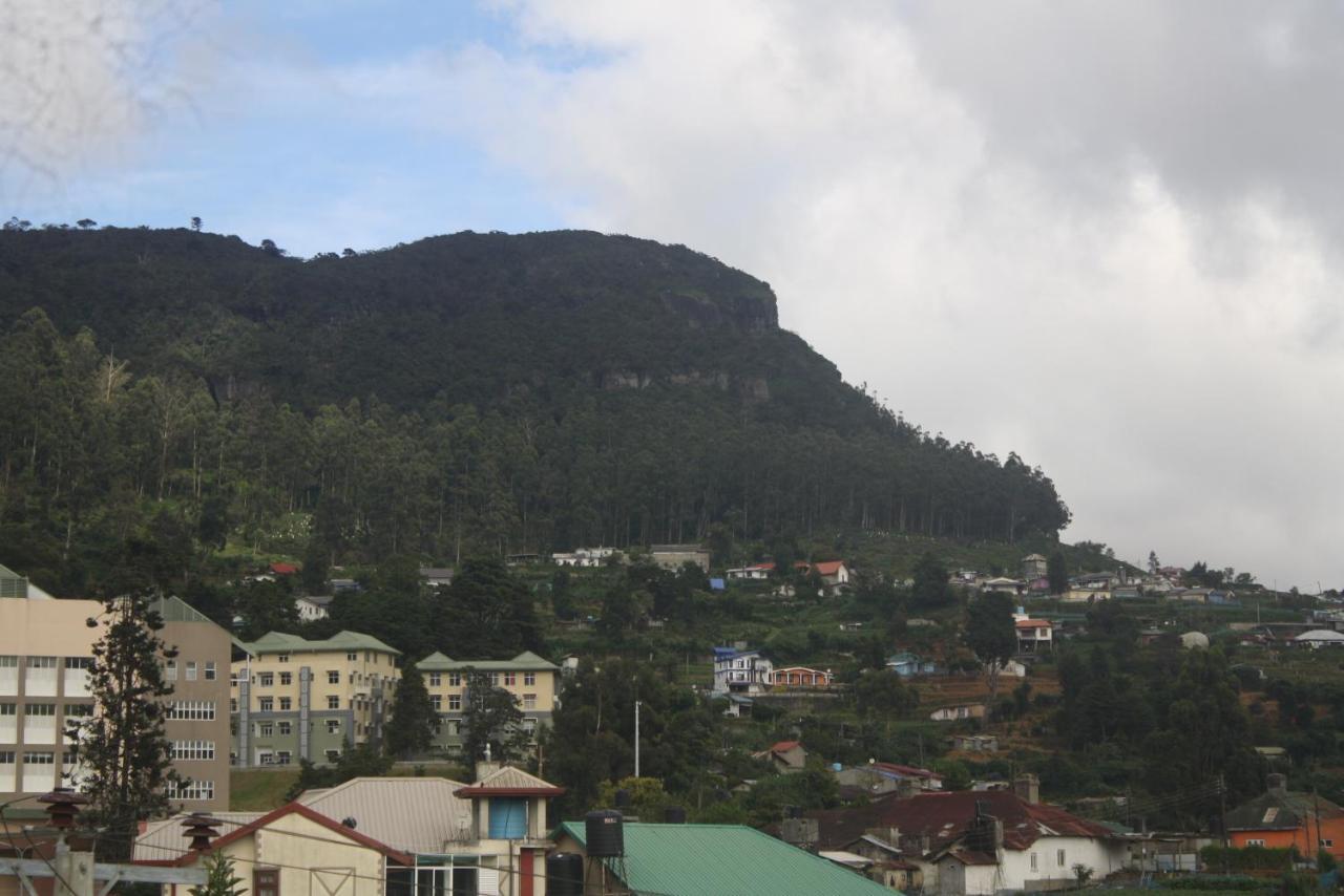 Dream Hill Homestay Nuwara Eliya Esterno foto