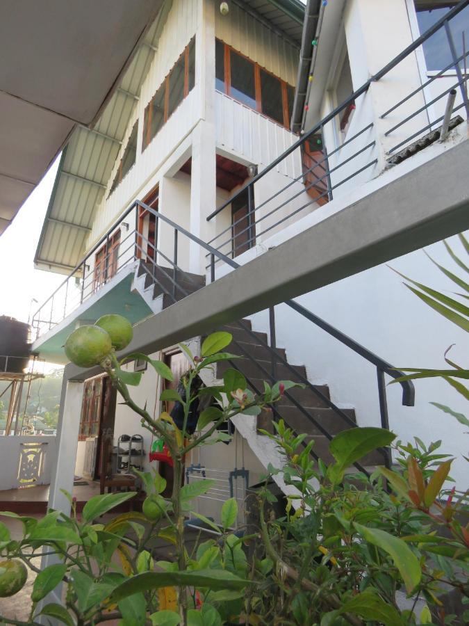 Dream Hill Homestay Nuwara Eliya Esterno foto