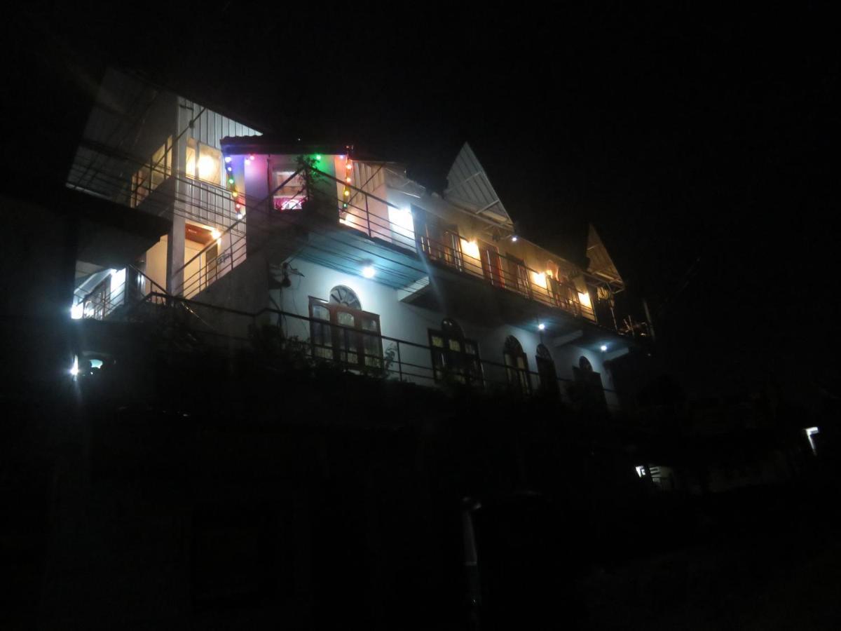 Dream Hill Homestay Nuwara Eliya Esterno foto
